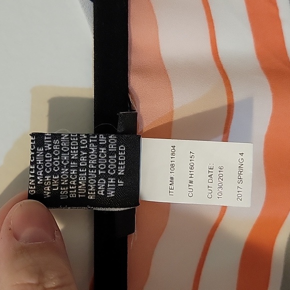 Torrid Orange and Black Asymmetrical Tank Top Relaxed Fit - Picture 6 of 9